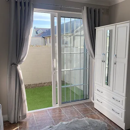 3-bed Retreat *