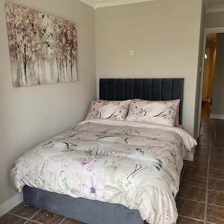 3-bed Retreat Feriehus