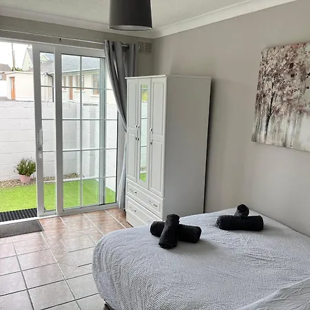 Feriehus 3-bed Retreat *