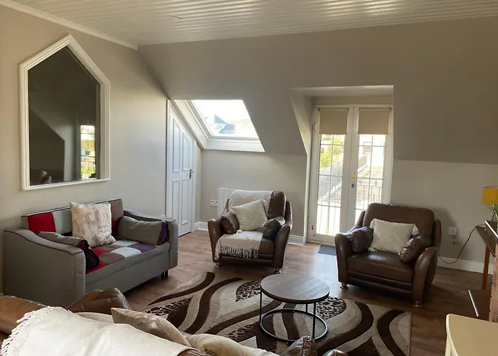 3-bed Retreat בית נופש *